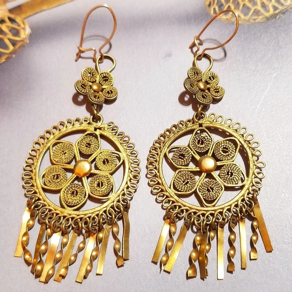 Antique Gilded Sterling Silver Cannetille work Dangle Earrings - Picture 1 of 5